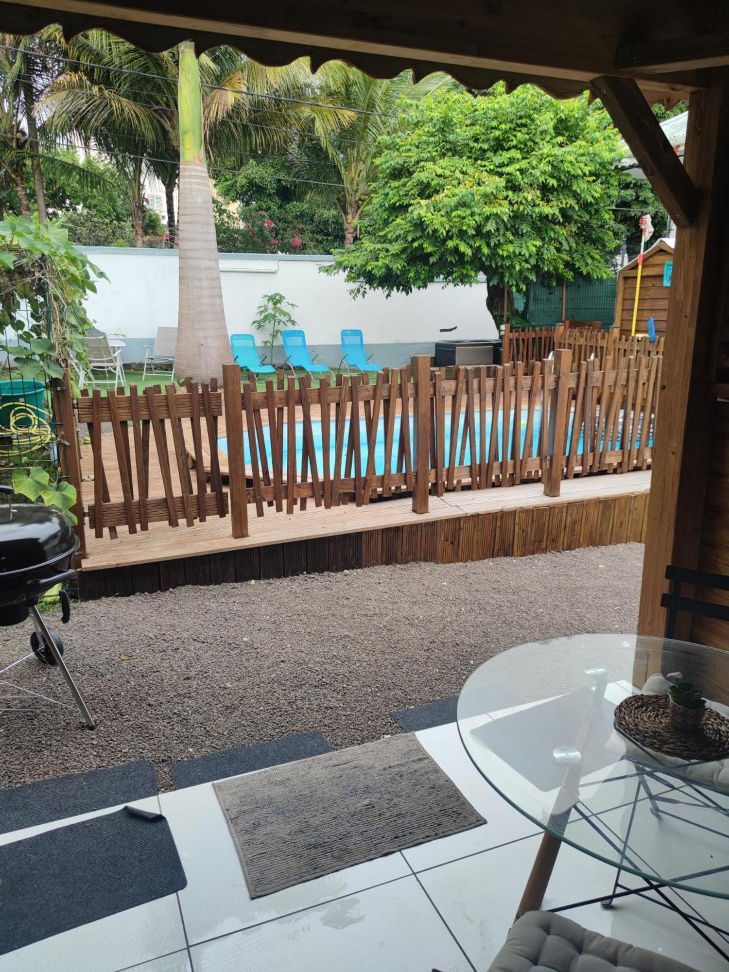 Gwada Fun Habitation Hotel Saint Claude Bagian luar foto
